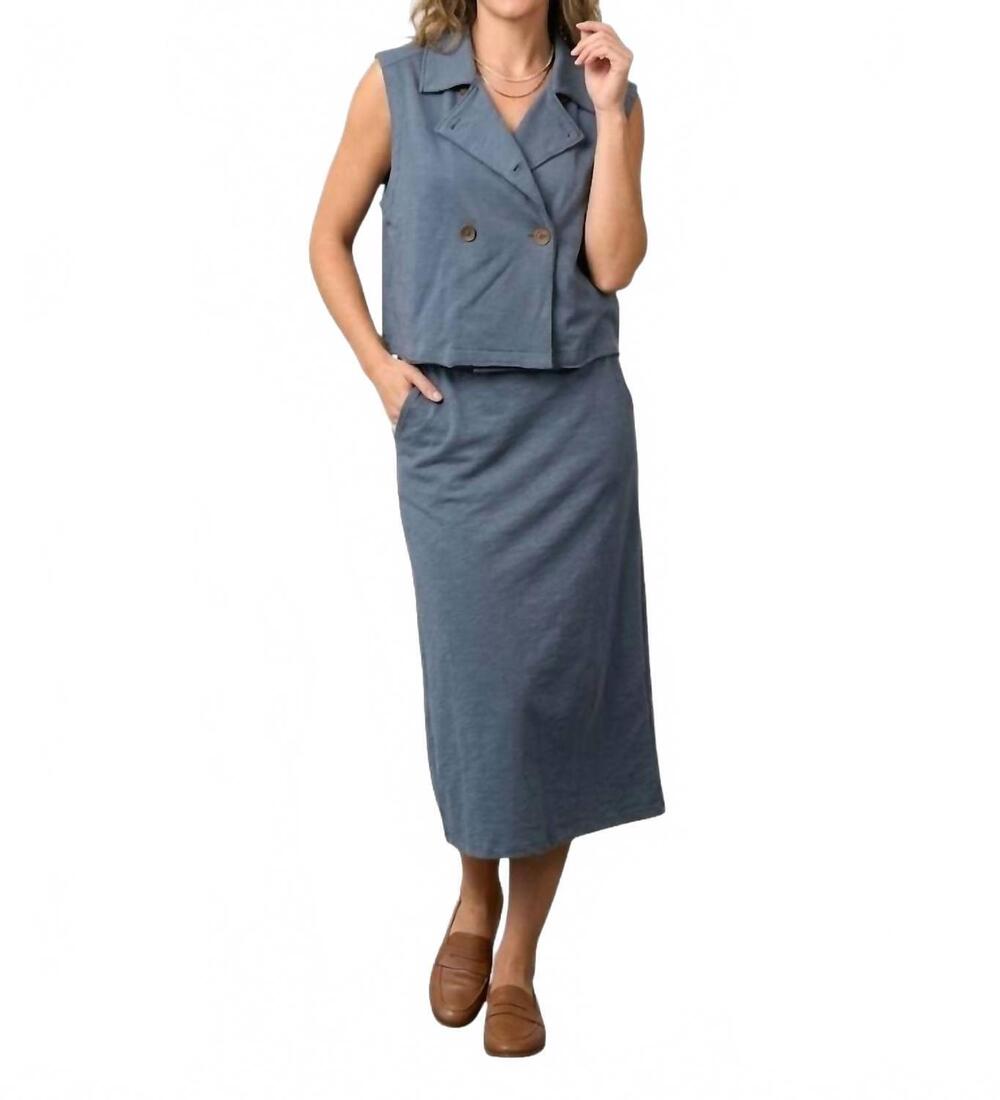 NEW MODODOC double-breasted vest in night orchid